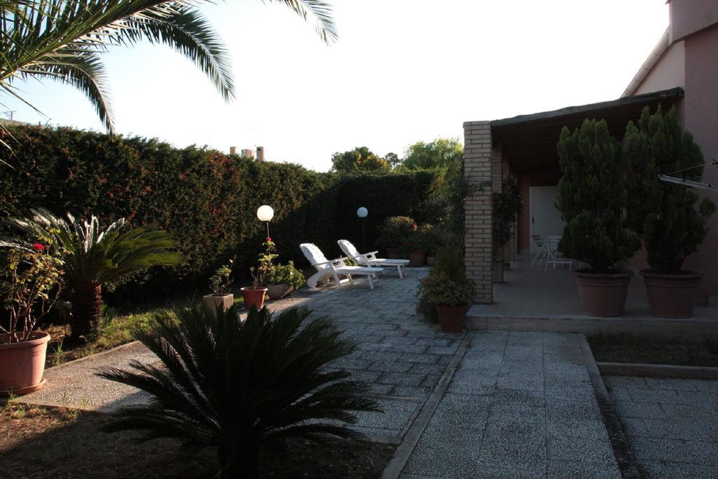 Villarichi Manfredónia Exterior foto